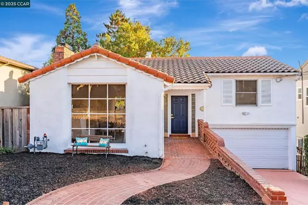 Oakland, CA 94618,4663 Harbord Dr