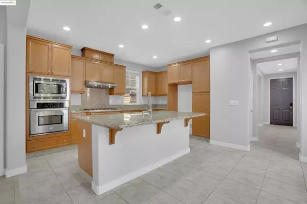 Vallejo, CA 94592,1002 Flagship Dr