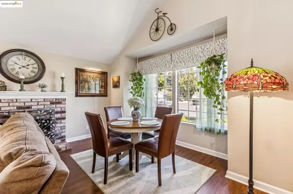 Vacaville, CA 95687,414 Danbury Cir