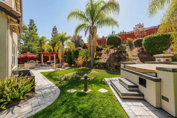 San Jose, CA 95135,2626 Carmella Ct