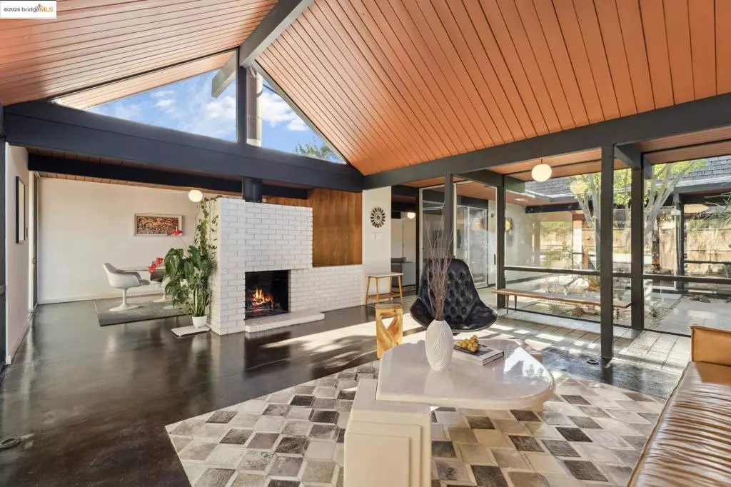 Walnut Creek, CA 94598,232 Clyde Dr