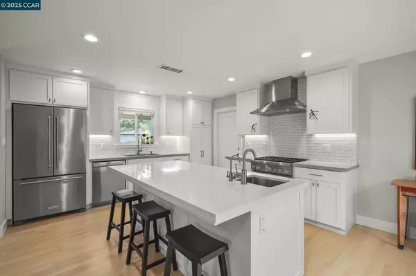 Lafayette, CA 94549,3399 Sweet Dr