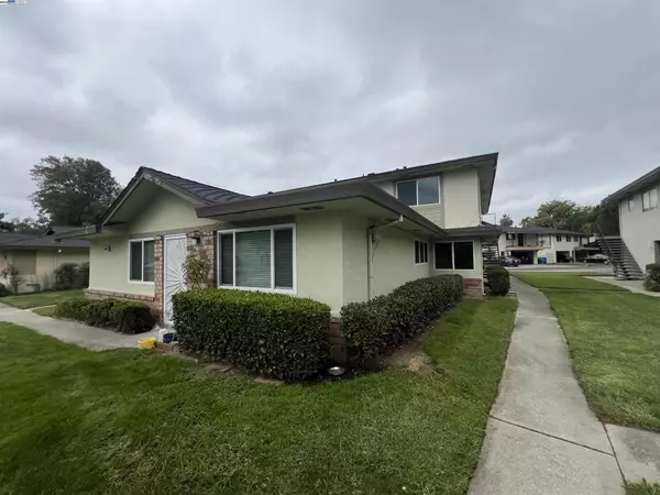 2139 Canary Ct #2, Union City, CA 94587-4557