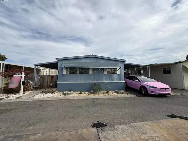 626 Hermitage St, San Jose, CA 95134