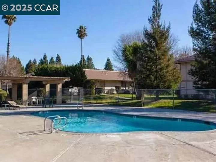 4260 Clayton Road, Concord, CA 94521