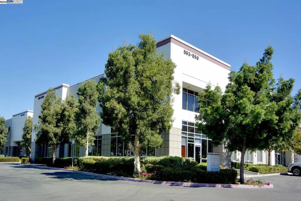 Fremont, CA 94539,889 Corporate Way
