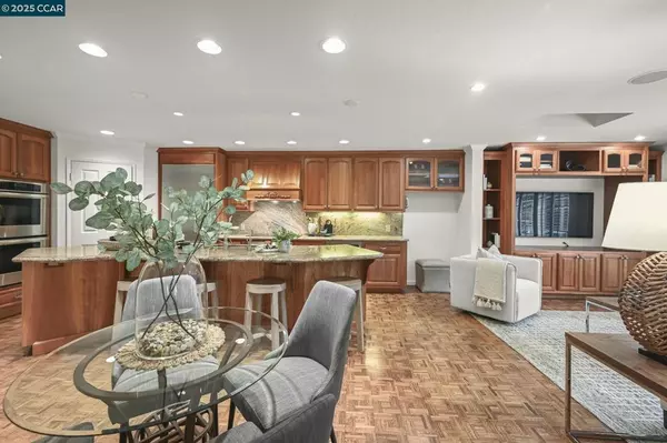 732 Fountainhead Ct, San Ramon, CA 94583