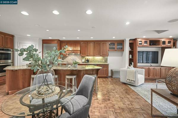 732 Fountainhead Ct, San Ramon, CA 94583