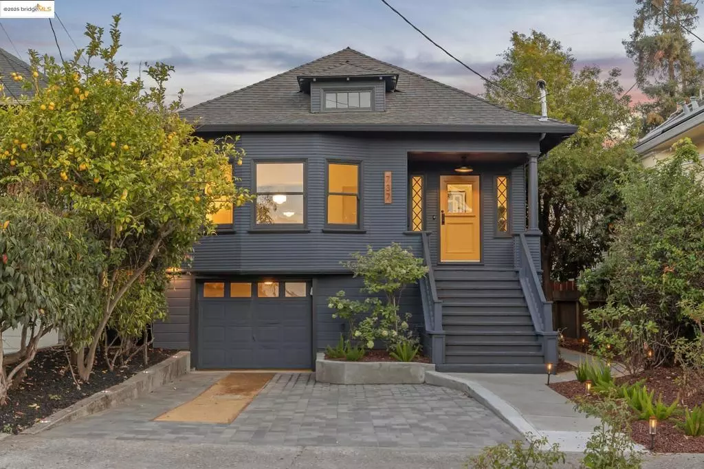 Oakland, CA 94609,737 61st St