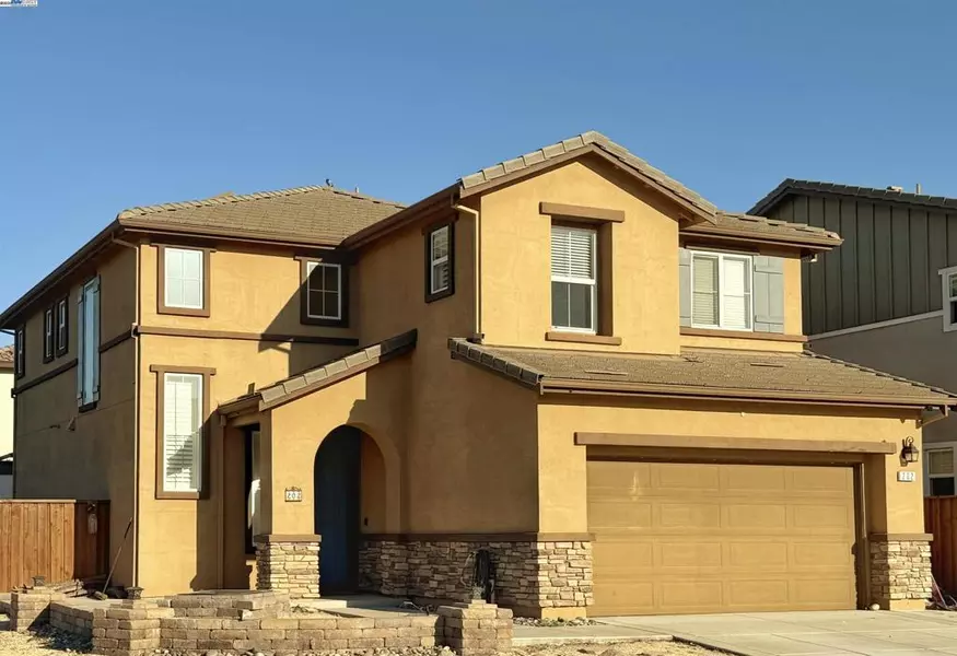 202 Amberwind Cir, Oakley, CA 94561