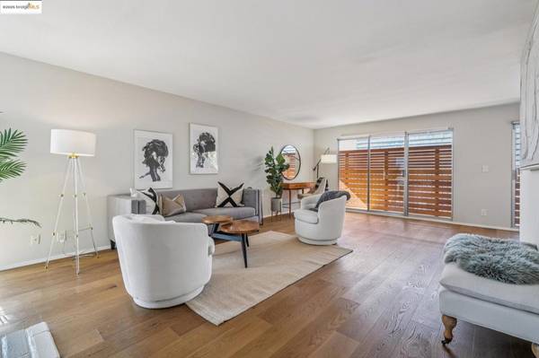 Oakland, CA 94610,375 Jayne Ave #402