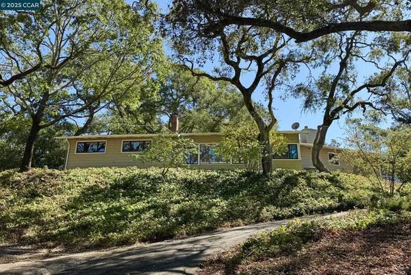 131 Moraga Way, Orinda, CA 94563