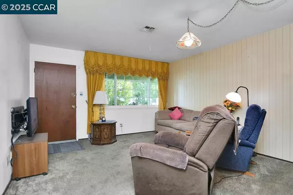 Stockton, CA 95210-1202,214 Don Carlos Avenue