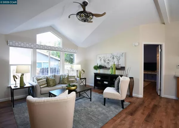 Martinez, CA 94553,626 E Street