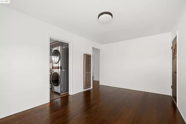 Richmond, CA 94801,152 Follett St