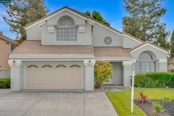 1384 Rutherford Ln, Oakley, CA 94561