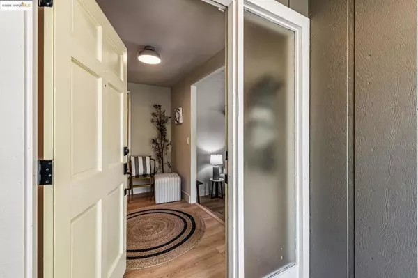 Oakland, CA 94611,1801 Gouldin Rd