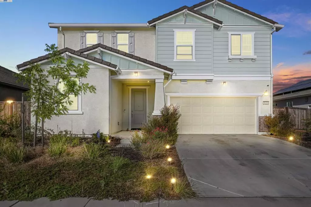 Roseville, CA 95747,9620 Mason Trails Rd