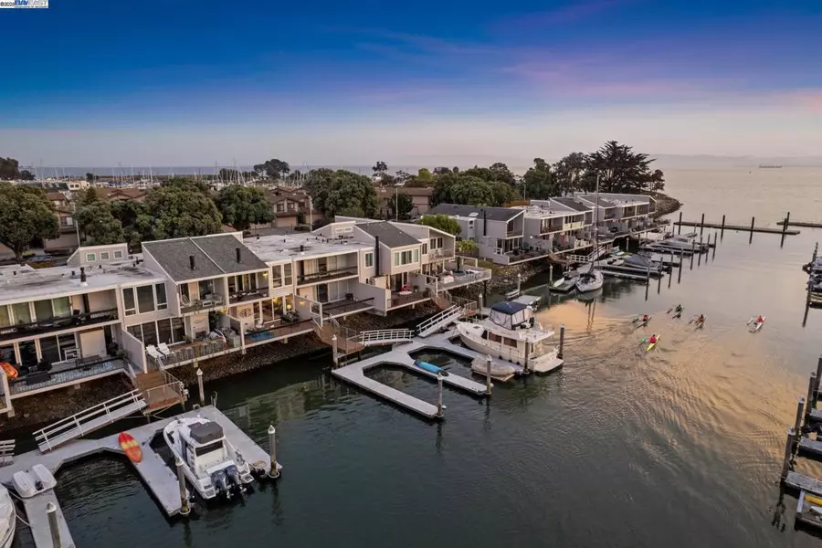 1229 BALLENA BOULEVARD, Alameda, CA 94501