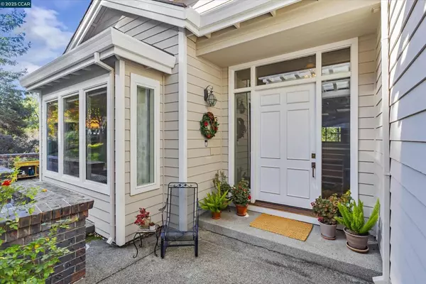 Moraga, CA 94556,31 Merrill Cir S