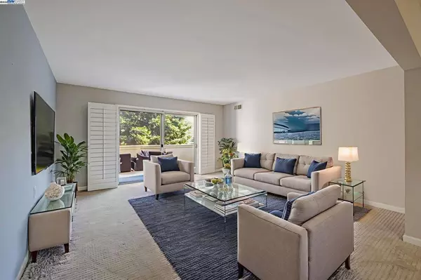 Walnut Creek, CA 94595,1400 Golden Rain Rd #3