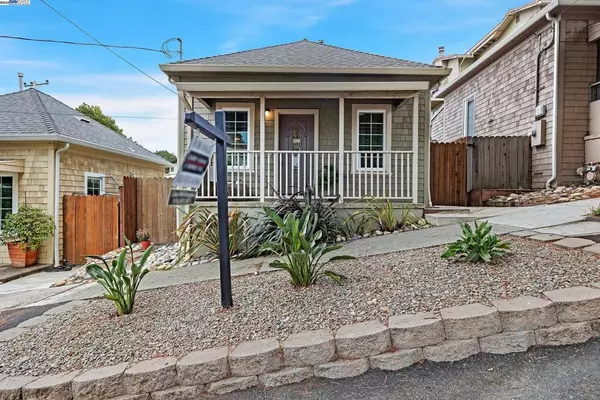 209 Marine St, Richmond, CA 94801
