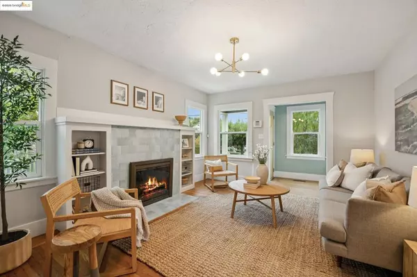 Oakland, CA 94619,3961 Magee Ave