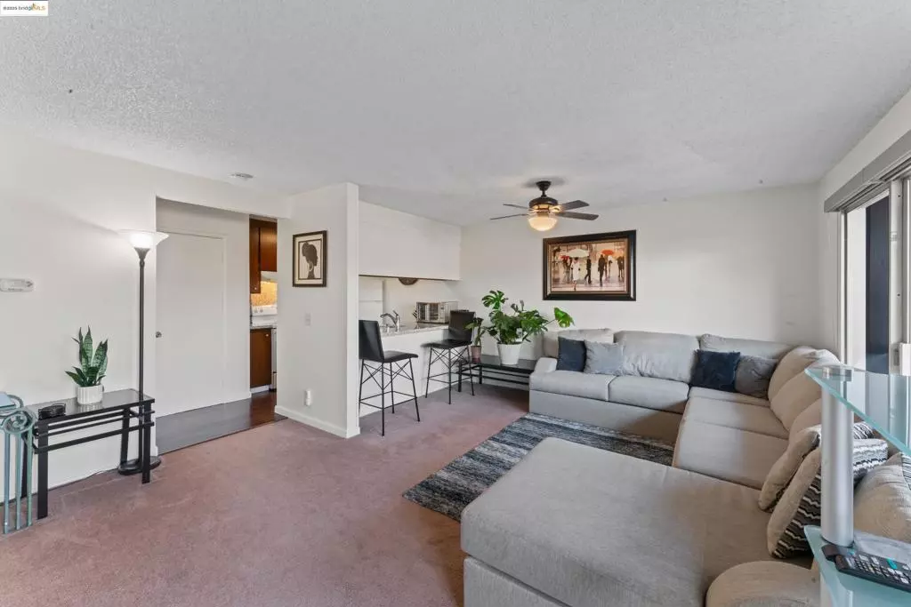 Antioch, CA 94509,2504 Bishop Ln