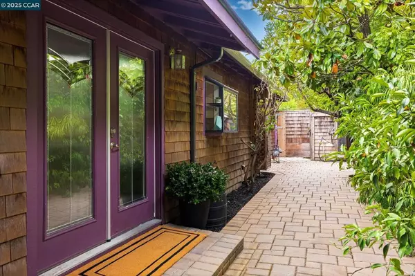 Walnut Creek, CA 94597,2616 Buenos Aires Ct