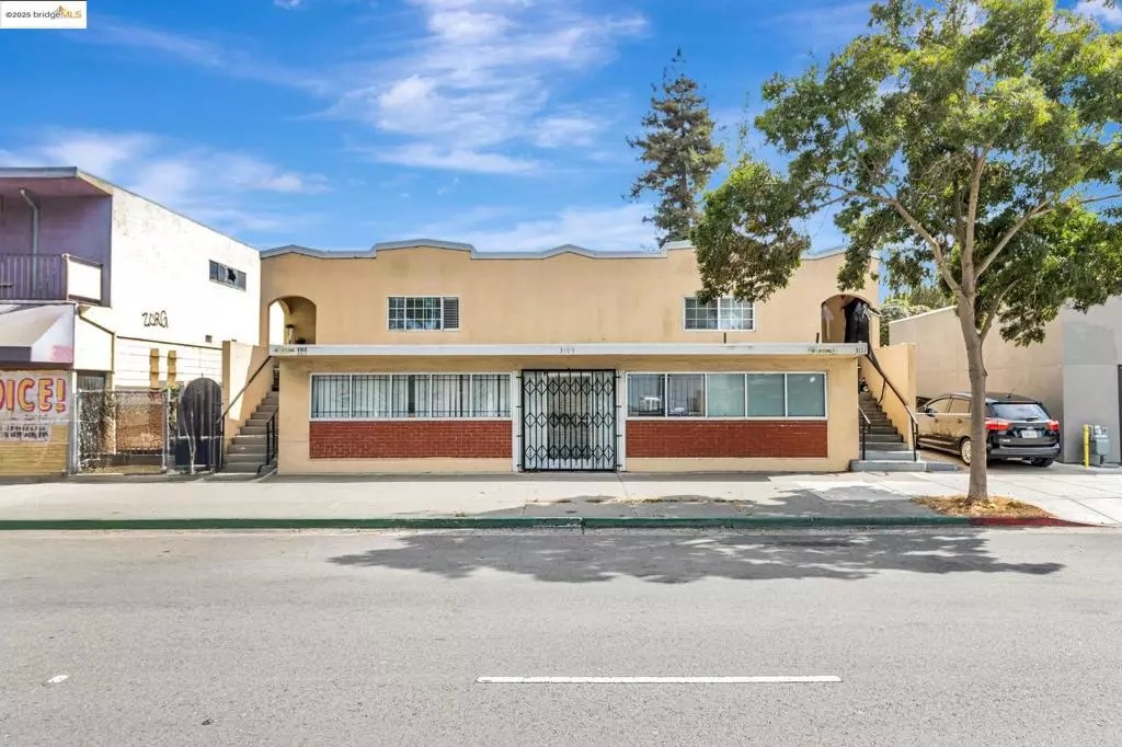 Berkeley, CA 94702,3109 Sacramento St