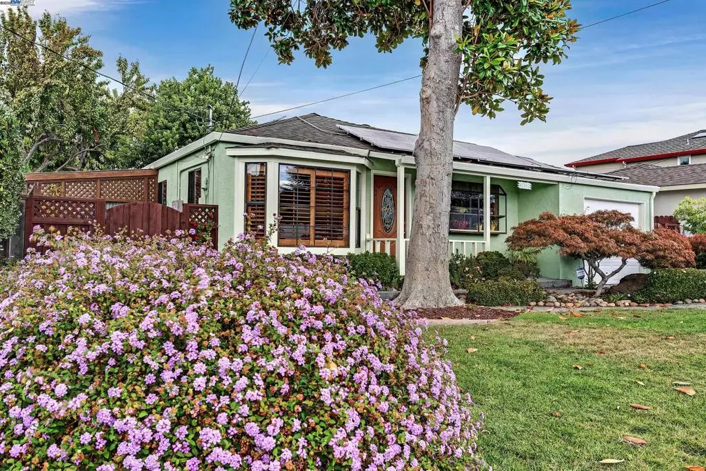 Fremont, CA 94539,41392 Beatrice St