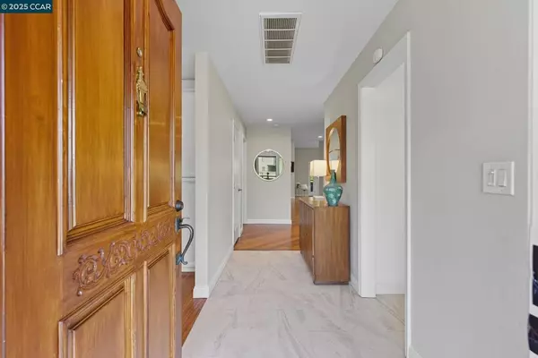 Walnut Creek, CA 94596,1696 San Miguel Dr