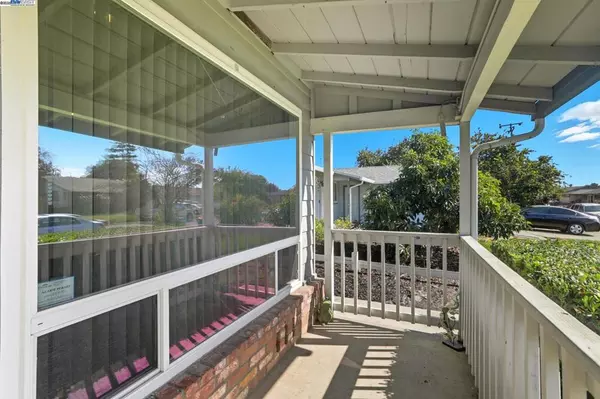 Fremont, CA 94538,40116 Crockett St