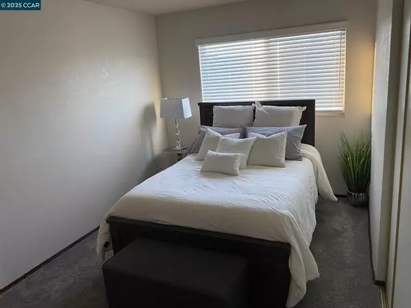 Hayward, CA 94541,3260 Jamie Way