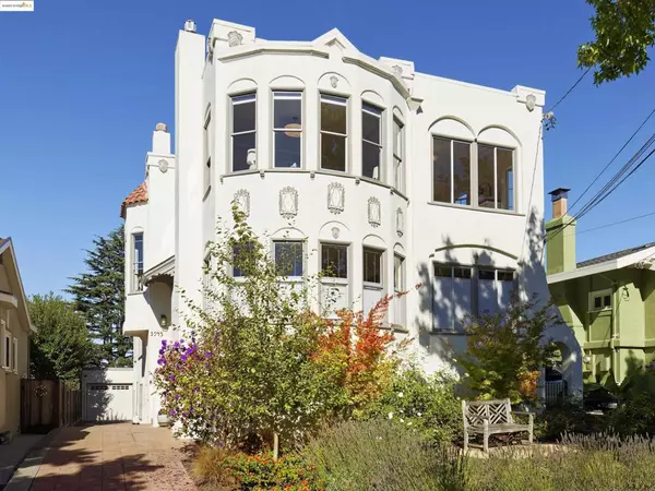 3945 Randolph Ave #2, Oakland, CA 94602