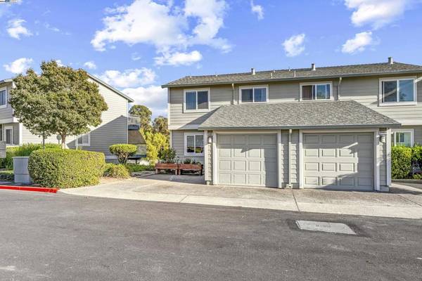 Hayward, CA 94541,25091 Oakridge Ct