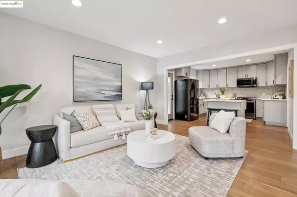 Oakland, CA 94610,901 E 28th St