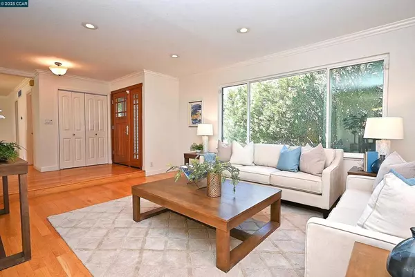 Walnut Creek, CA 94597,152 Rosemont Court