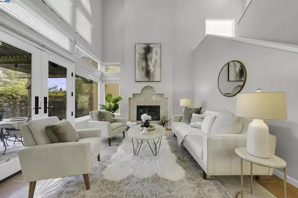 San Ramon, CA 94582,33 Lakeridge Court