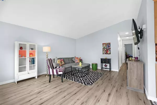 San Lorenzo, CA 94580,179 Loma Verde Dr