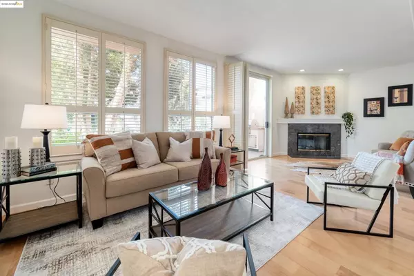 Redwood City, CA 94065,803 Lakeshore Dr