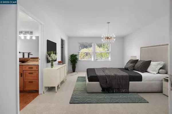 Martinez, CA 94553,824 Center Ave