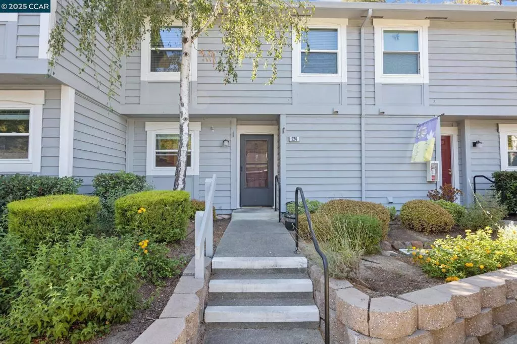 Martinez, CA 94553,824 Center Ave