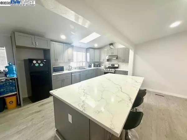 San Jose, CA 95131,2151 Oakland Rd