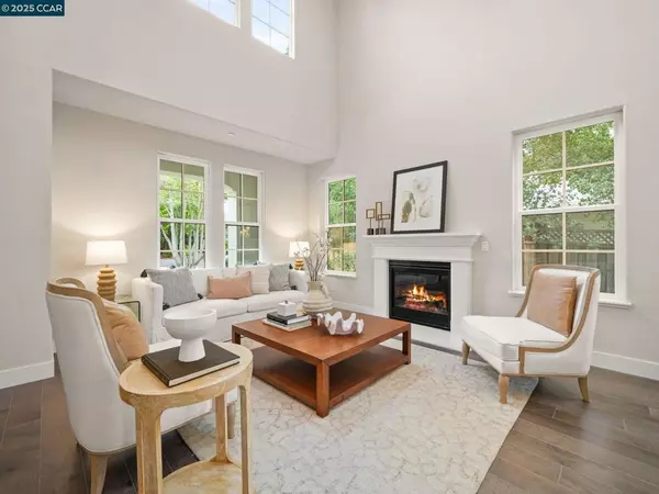 Alamo, CA 94507,1588 Alamo Way