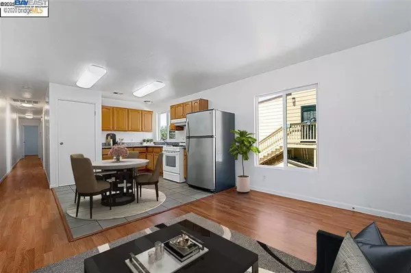 1547 23rd Ave., Oakland, CA 94606-5