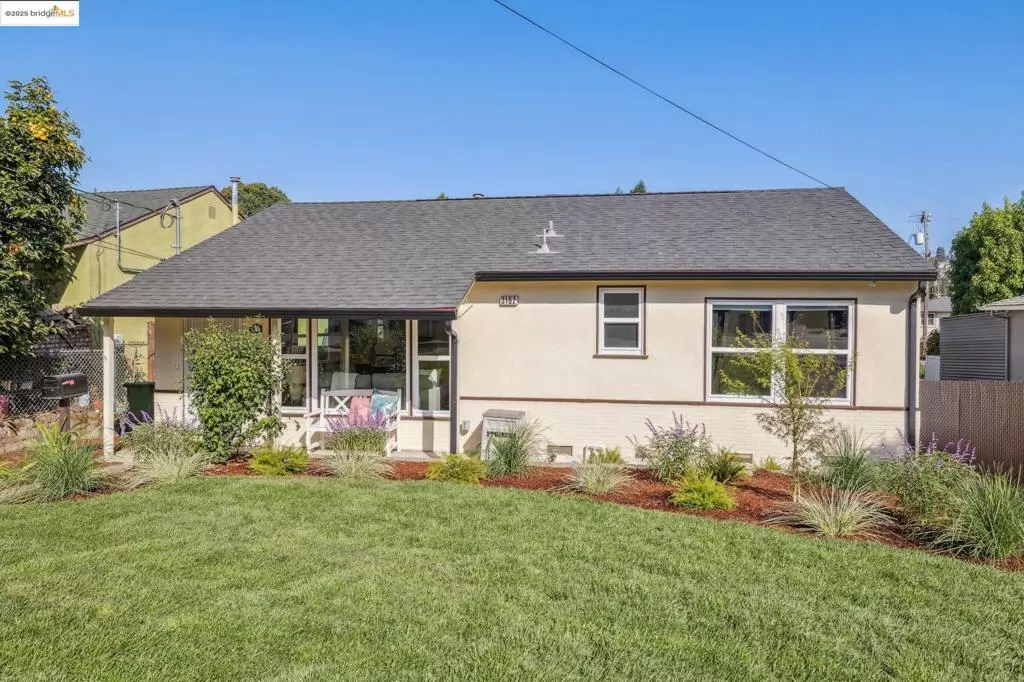 Castro Valley, CA 94546,3162 Sydney WAY