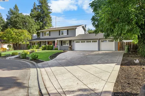 Danville, CA 94526,90 Princeton Ct