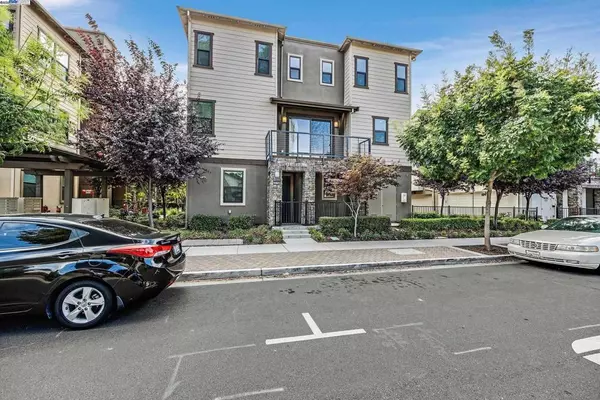 Hayward, CA 94541,22759 Filbert St