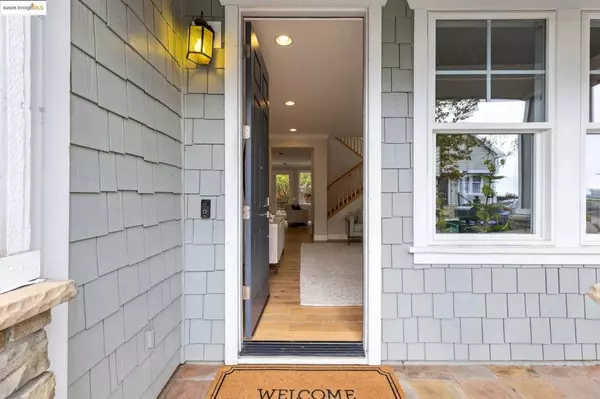 Richmond, CA 94801-4158,311 Seacliff Way